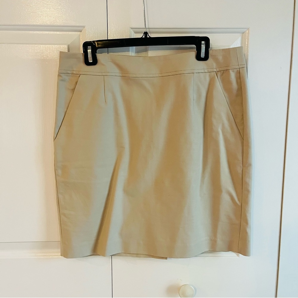 Banana Republic Khaki Skirt, Size 12